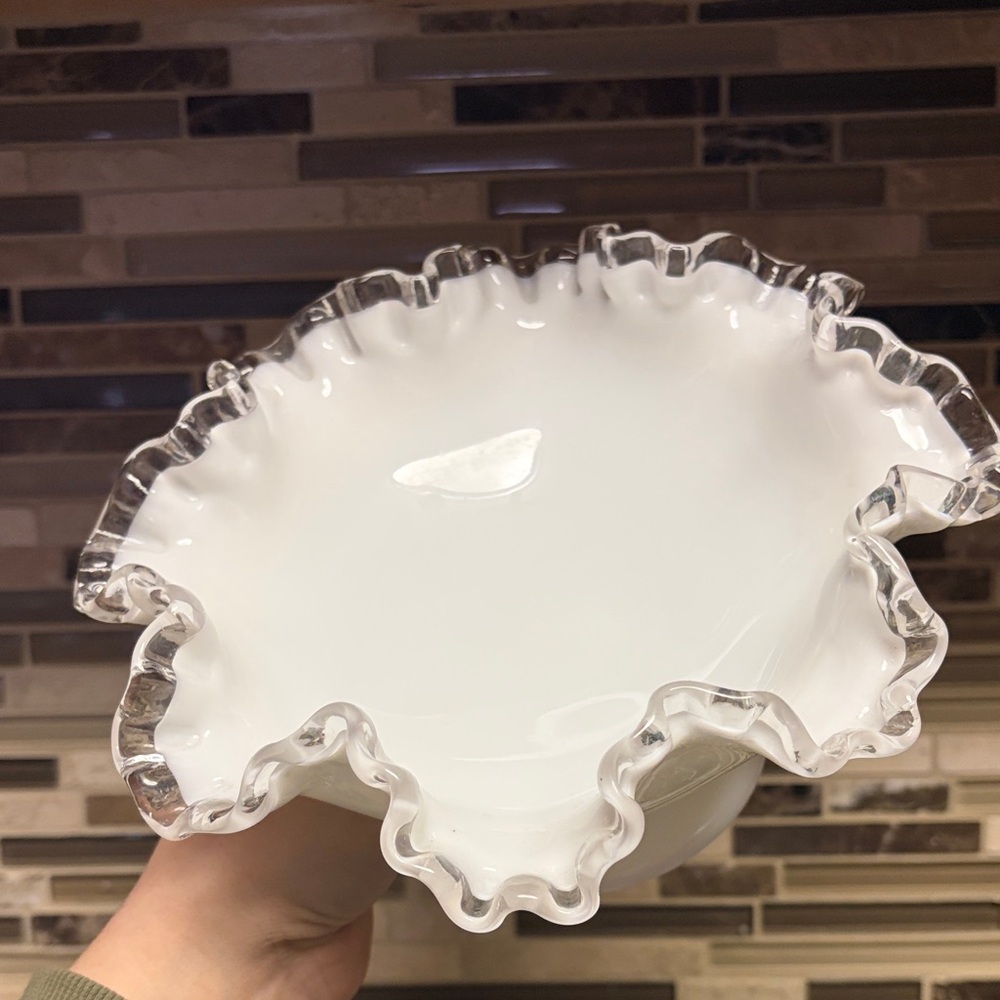 Fenton Silvercrest Milk Glass Pedestal Compote Bowl - Picture 2 of 9
